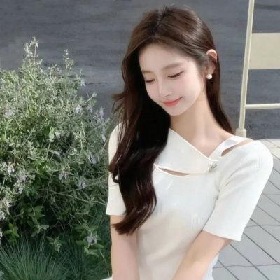 俏女怀春